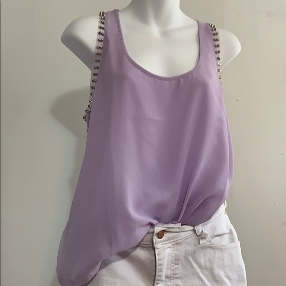 Rose Burg Sleeveless Blouse - Picture 5 of 7